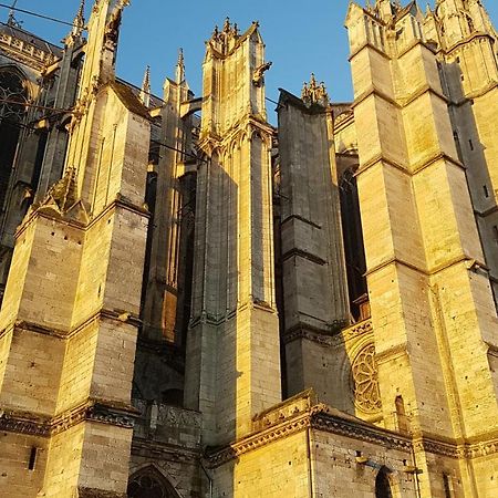 F1 Au Pied De La Cathedrale Daire Beauvais Dış mekan fotoğraf